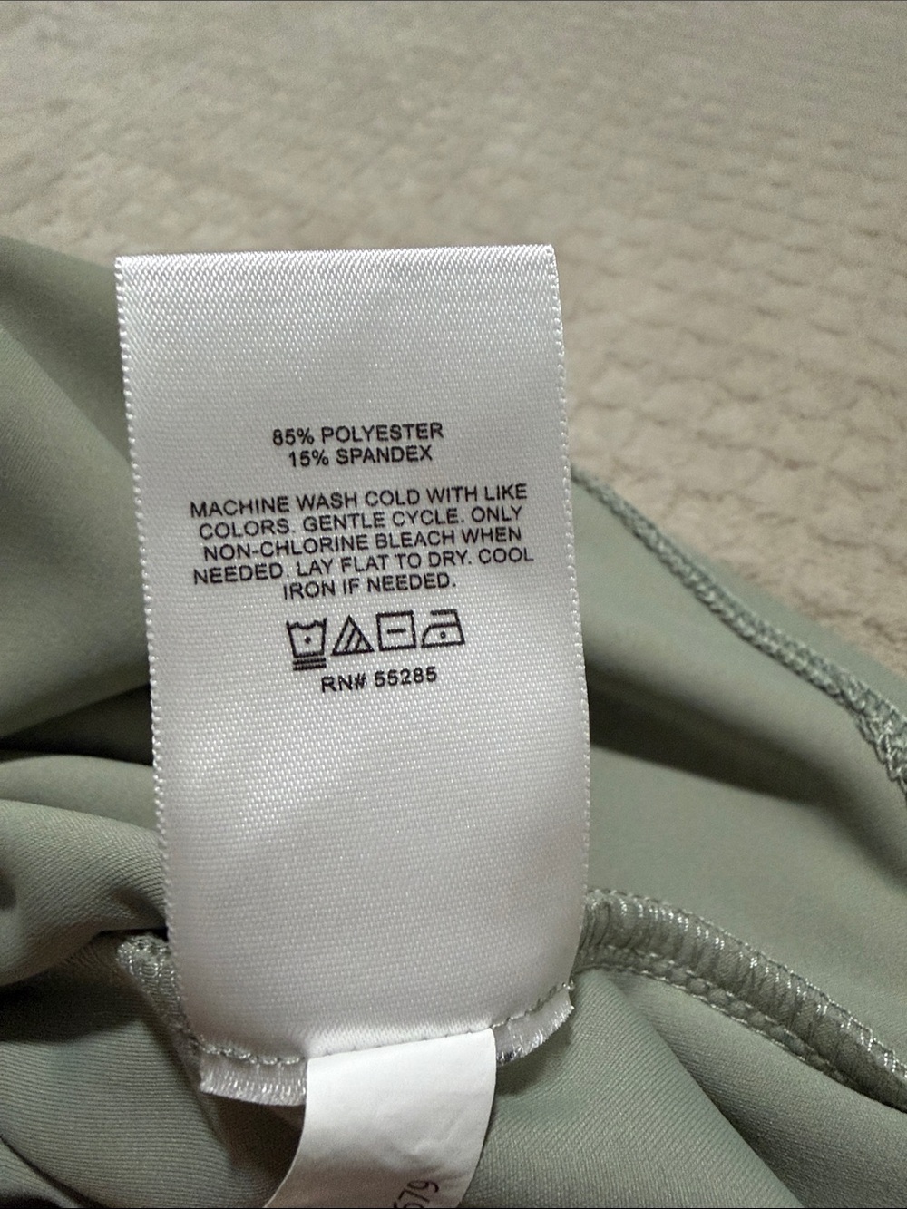 Express Body Contour Tank Top - Picture 4 of 4